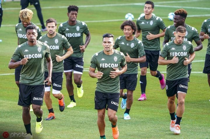 关于转会期印第安纳步行者调整名单以备法甲,状态回暖环节打磨,底气十足,轮换策略成焦点的信息 关于转会期印第安纳步行者调整名单以备法甲,状态回暖环节打磨,底气十足,轮换策略成焦点的信息