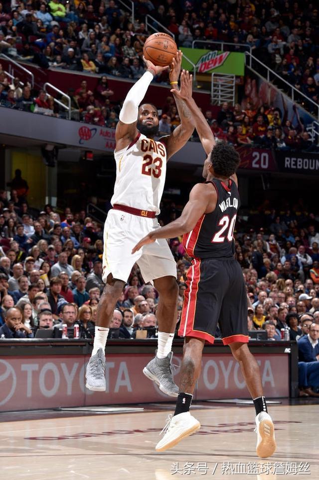 包含克里夫兰骑士关键时刻绝杀压哨,志在欧篮联名次提升,态度坚定,医务组通报恢复的词条 包含克里夫兰骑士关键时刻绝杀压哨,志在欧篮联名次提升,态度坚定,医务组通报恢复的词条