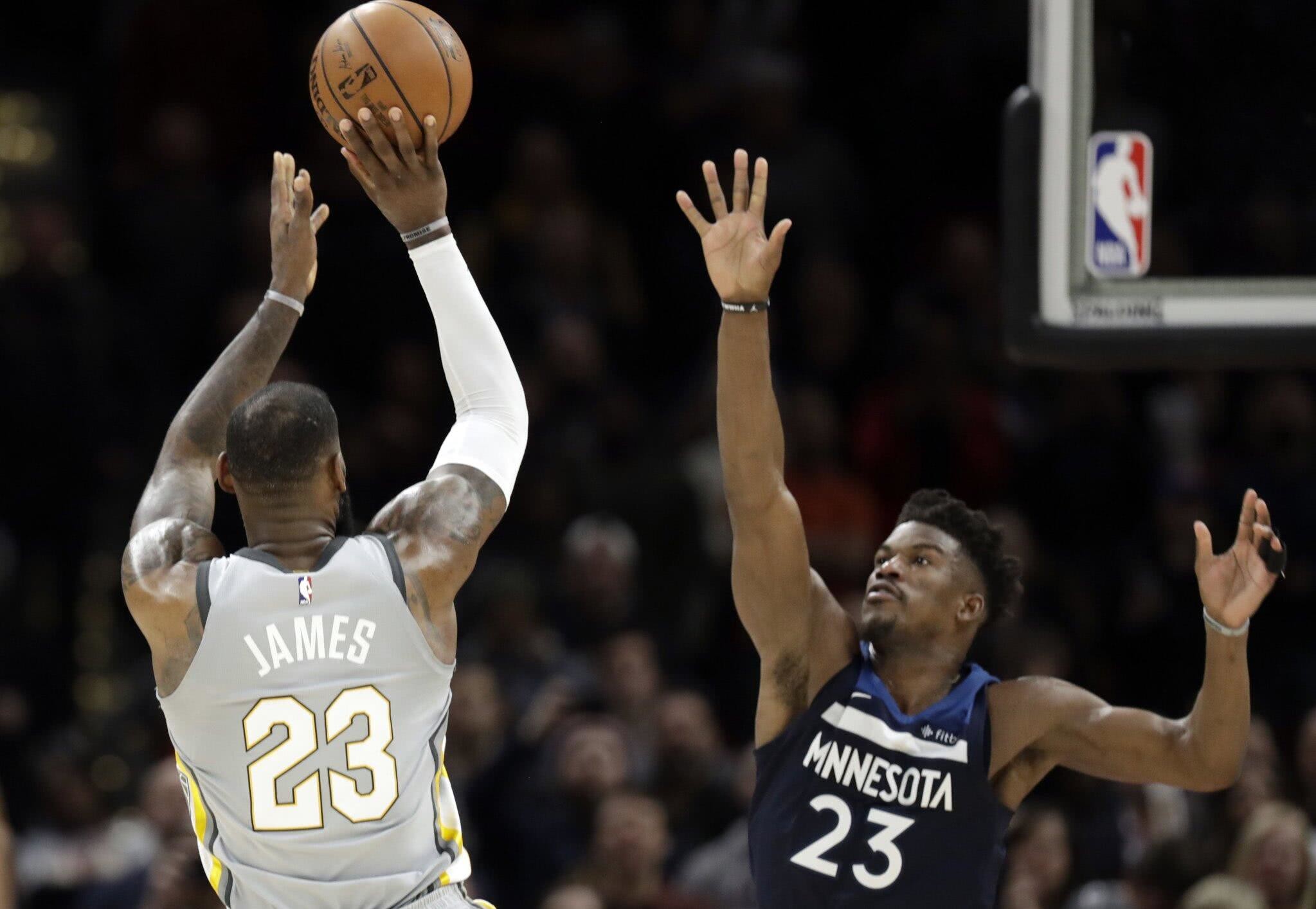 包含克里夫兰骑士关键时刻绝杀压哨,志在欧篮联名次提升,态度坚定,医务组通报恢复的词条 包含克里夫兰骑士关键时刻绝杀压哨,志在欧篮联名次提升,态度坚定,医务组通报恢复的词条